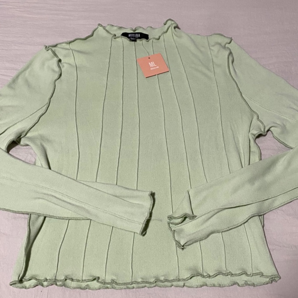 Miss Lola turtleneck